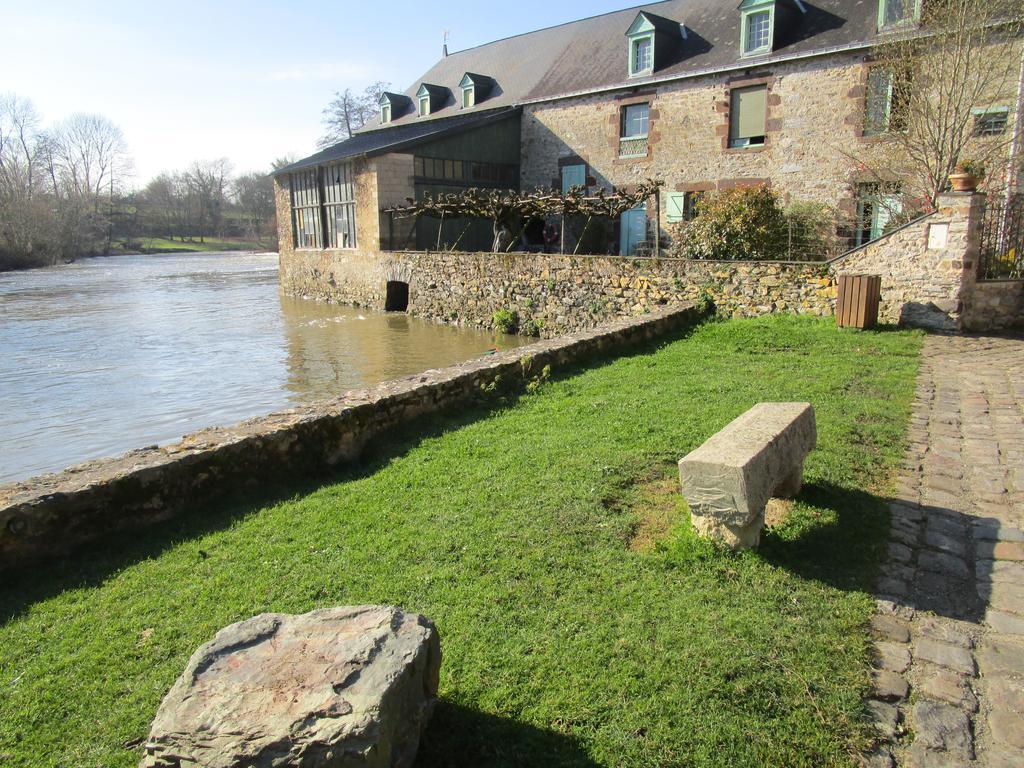 Gite Le Bourgneuf Fresnay-sur-Sarthe Exteriör bild