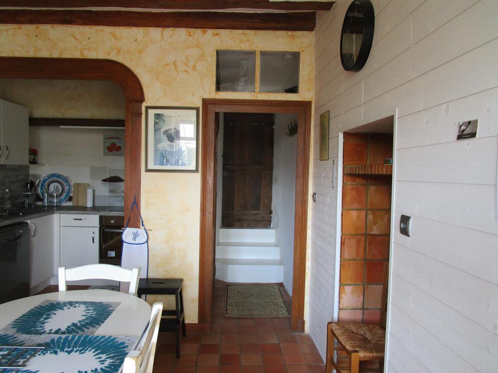 Gite Le Bourgneuf Fresnay-sur-Sarthe Exteriör bild