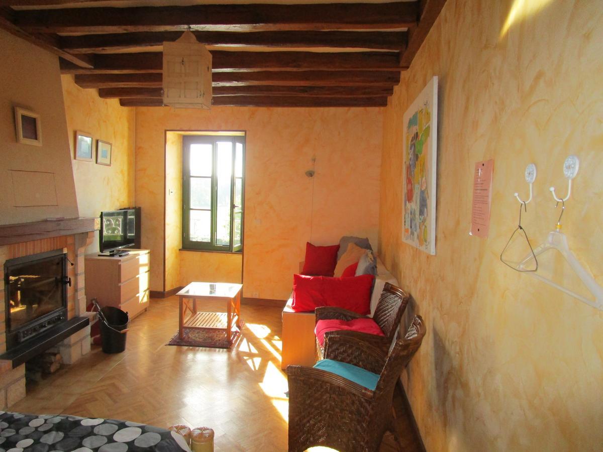 Gite Le Bourgneuf Fresnay-sur-Sarthe Exteriör bild